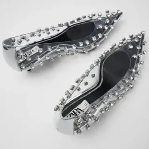 ZARA Kitten Heel Vinyl Shoes with Rhinestone Jewels LIMITED EDITION BNWT - Picture 4 of 6